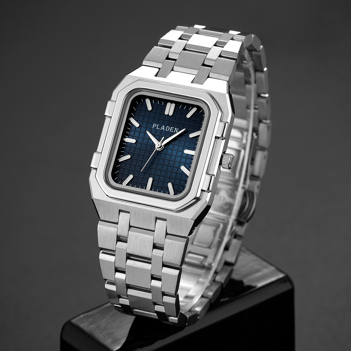 Luxury Watch Investment - Marque de luxe cadran bleu homme
